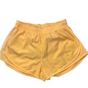 Ladies NiKE DriFit shorts MED